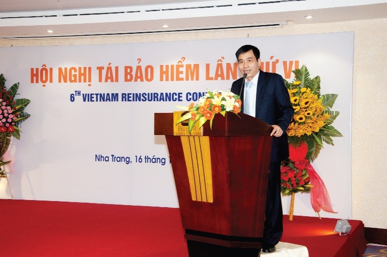 Tổng giám đốc Vinare Phạm Công Tứ, phát biểu tại Hội nghị Tái bảo hiểm Việt Nam lần thứ VI (tháng 10/2015)
