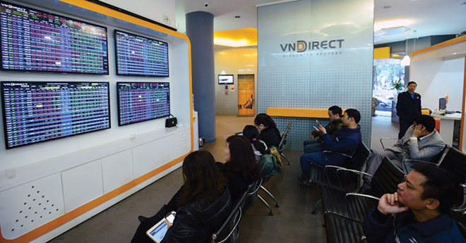 VNDirect “tiếp quản” tài khoản NĐT cá nhân tại KLS