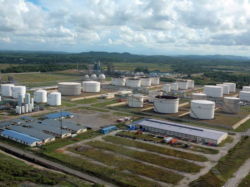 Khi hoàn thành nâng cấp, mở rộng, Nhà máy Lọc dầu Dung Quất sẽ đạt công suất chế biến 8,5 triệu tấn dầu thô/năm. Ảnh: Đức Thanh