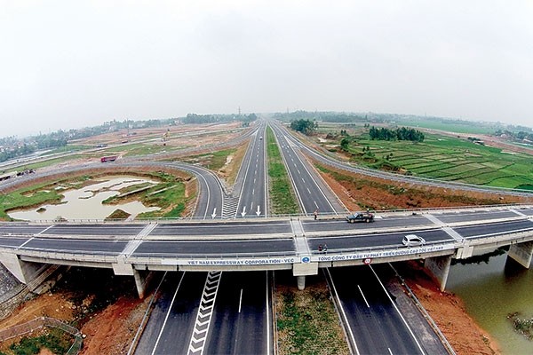 Cần tối thiểu 10 tỷ USD trong 3 phương án xây cao tốc Bắc Nam tới 2020