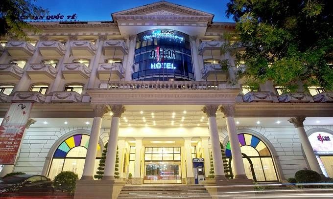 Khách sạn quốc tế ASEAN tại địa chỉ số 8 Chùa Bộc, quận Đống Đa, thành phố Hà Nội.