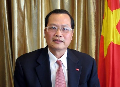 Ông Nguyễn Tiến Minh, Đại sứ Việt Nam tại Singapore