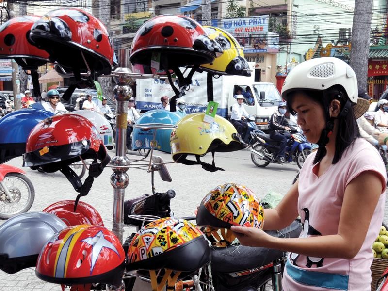 Kinh doanh mũ bảo hiểm cho người đi mô tô, xe máy có thể sẽ không cần điều kiện.