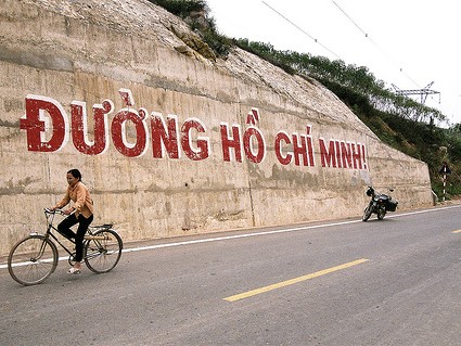 Đường Hồ Chí Minh (Ảnh minh họa)