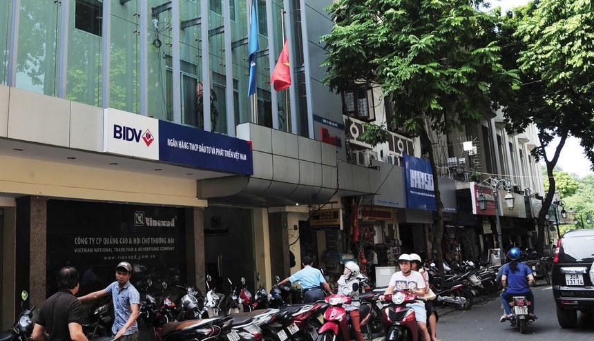 Vinexad đang “mắc kẹt” với khu đất vàng số 9 Đinh Lễ, quận Hoàn Kiếm, Hà Nội, hiện đang là trụ sở chính của Công ty