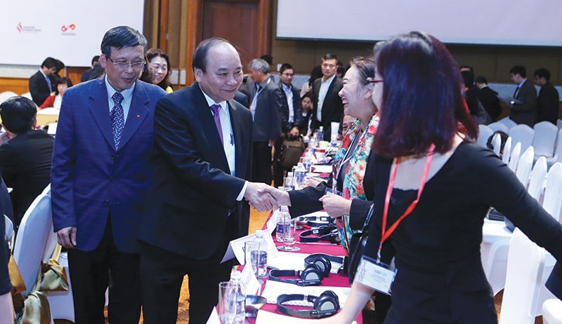 Thủ tướng Chính phủ Nguyễn Xuân Phúc đề nghị các bộ, ngành tiếp thu, nghiên cứu những đề xuất, kiến nghị 