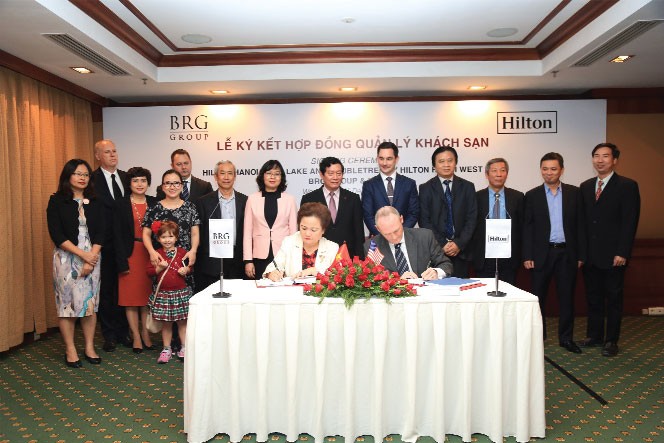 Khách sạn Thắng Lợi hợp tác với Hilton Worldwide