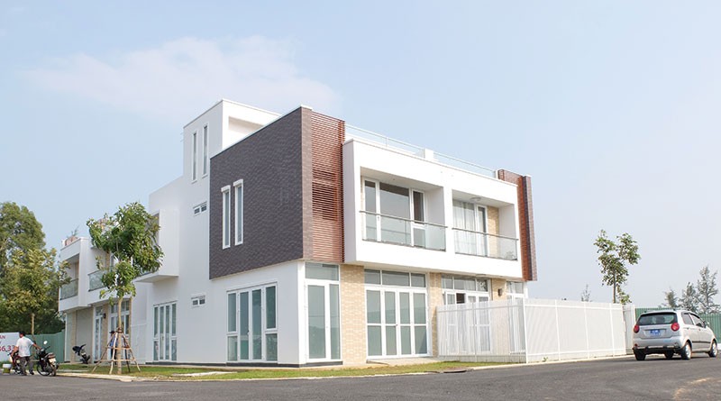 Cùng với condotel, nhà phố xây sẵn đang là sản phẩm hút khách của bất động sản Đà Nẵng. Ảnh: Ngọc Tân