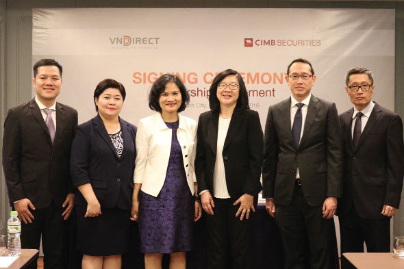 Gần 3 năm trước, VNDIRECT đã có duyên hợp tác với CIMB, đến nay, việc hợp tác ở mức sâu hơn, tạo cầu nối cho doanh nghiệp Việt Nam tiếp cận với nguồn vốn đầu tư từ thị trường quốc tế
