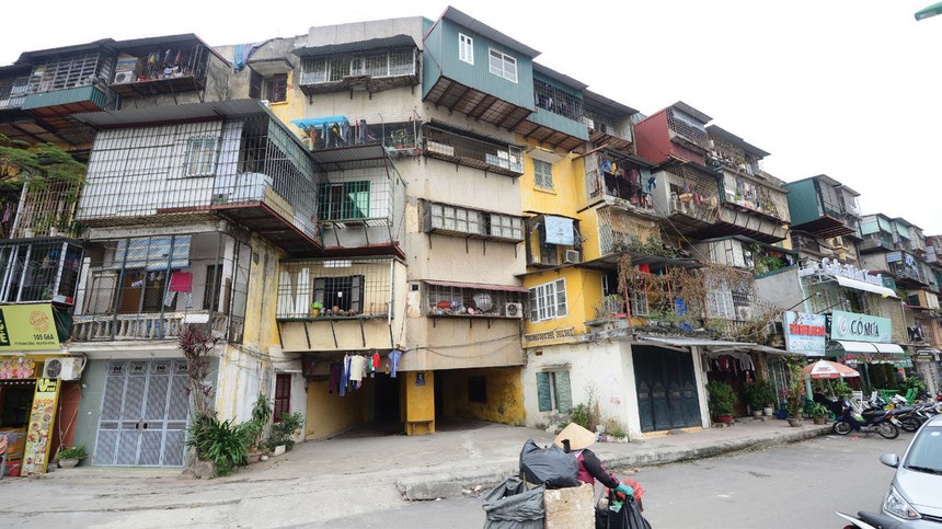 Trên địa bàn Hà Nội có rất nhiều khu chung cư cũ cần phải cải tạo, xây mới. Ảnh: Dũng Minh