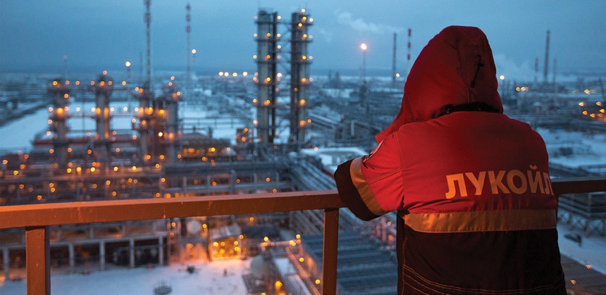 Giới đầu tư vẫn còn nghi ngờ về sự thành công của liên minh dầu mỏ Ả Rập Xê út - Nga 