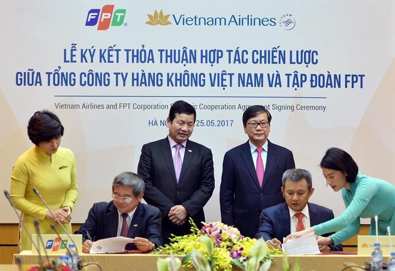FPT vừa ký thỏa thuận hợp tác chiến lược với Vietnam Airlines