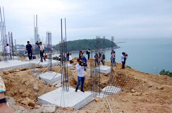 40 móng biệt thự của Khu du lịch sinh thái biển Tiên Sa xây dựng trên bán đảo Sơn Trà