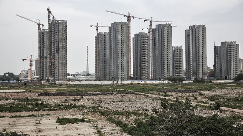Thị trường bất động sản kéo kinh tế Trung Quốc giảm tốc