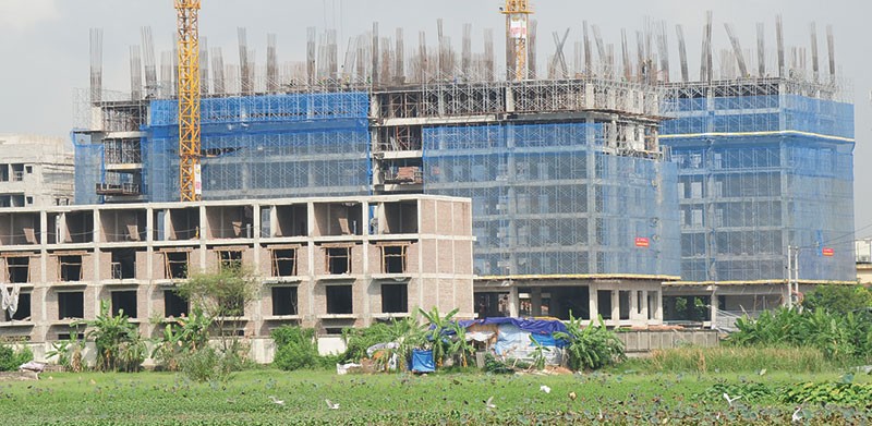 Nhiều dự án chung cư vùng ven có giá trên dưới 20 triệu đồng/m2. Ảnh: Nguyễn Thành.