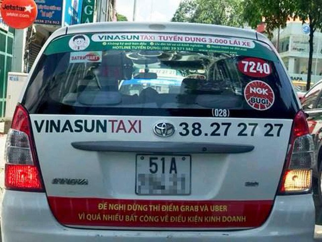  “Vụ đề can” không được dư luận ủng hộ, thậm chí có những ý kiến phản đối xuất hiện ngay trong giới kinh doanh vận tải hành khách bằng taxi.