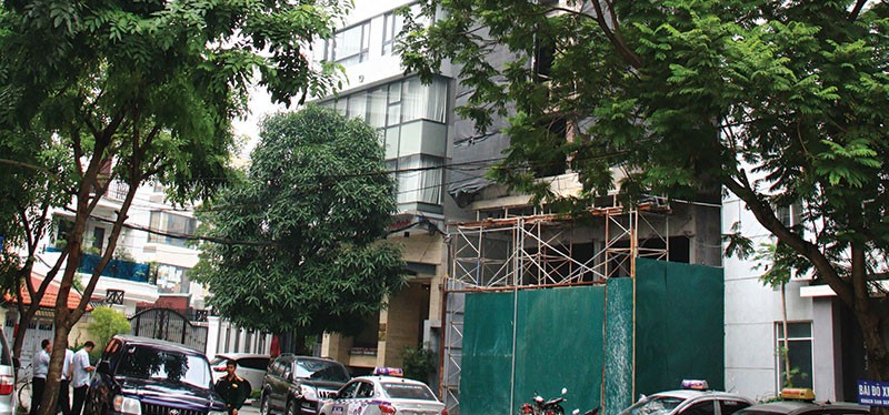 Công trình Dự án Khách sạn Sen được cấp phép 7 tầng 1 tum, nhưng đã xây lên thành 9 tầng. Ảnh: Nguyễn Thành