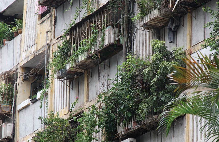 Hà Nội hiện có nhiều khu chung cư cũ đã xuống cấp nghiêm trọng