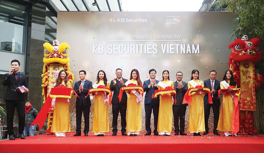 Thị trường chứng khoán Việt Nam đang đón nhận dòng vốn tích cực từ nhà đầu tư Hàn Quốc
