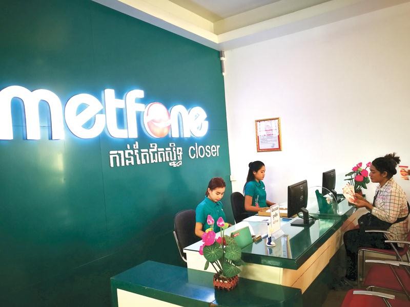 Trong 10 năm hoạt động, thương hiệu Metfone của Viettel tại Campuchia đạt tổng doanh thu 2,245 tỷ USD.