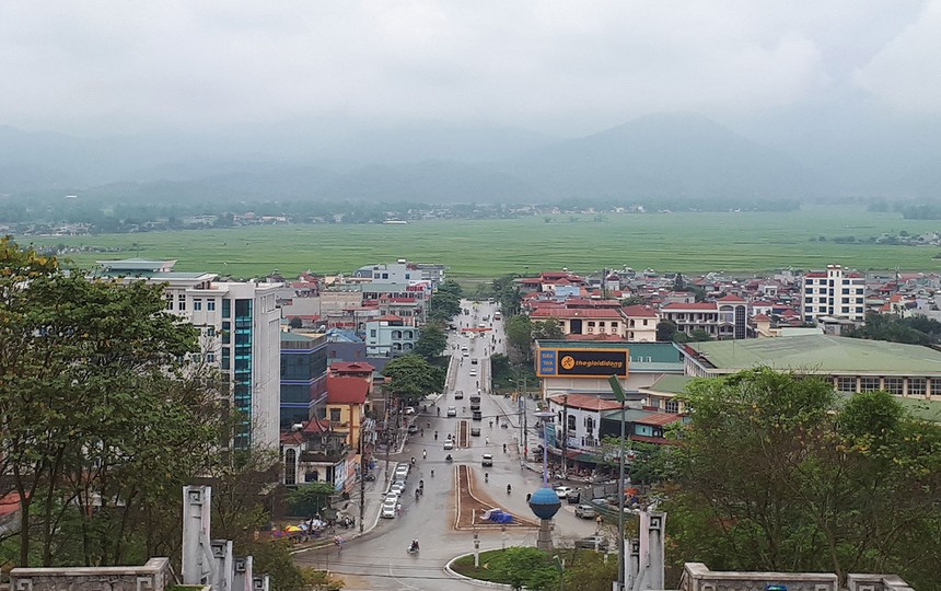 Dù là địa phương miền núi xa các thành phố lớn, nhưng thị trường bất động sản Điện Biên cũng đang lọt vào tầm ngắm của nhiều doanh nghiệp địa ốc