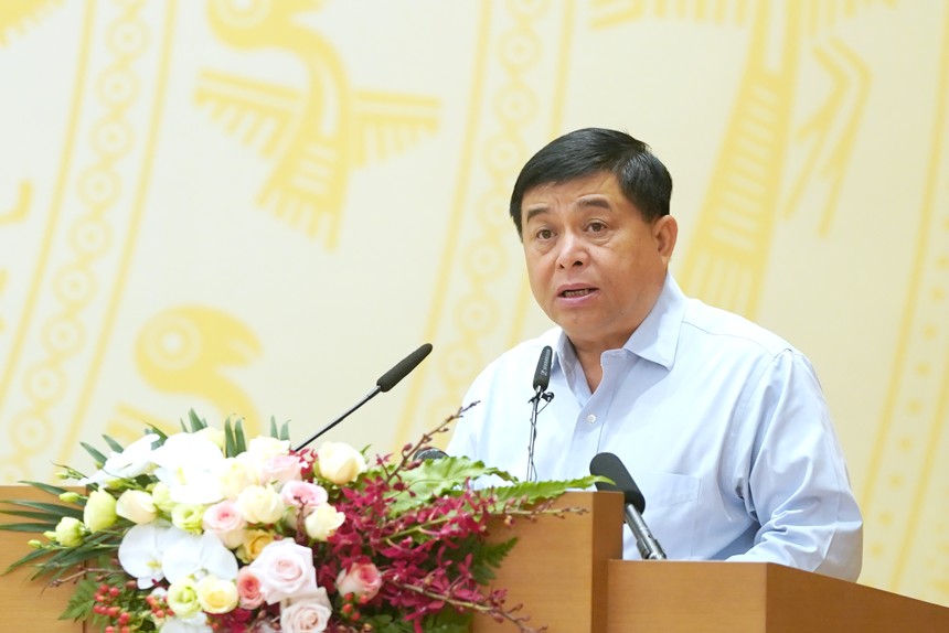 Bộ trưởng Nguyễn Chí Dũng phát biểu tại cuộc họp trực tuyến Chính phủ với các địa phương tháng 6/2019 (Ảnh: VGP)