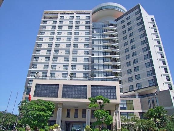 Khách sạn 5 sao Cendeluxe có địa chỉ tại số 2 đường Hải Dương, thành phố Tuy Hòa. Ảnh: T.T.