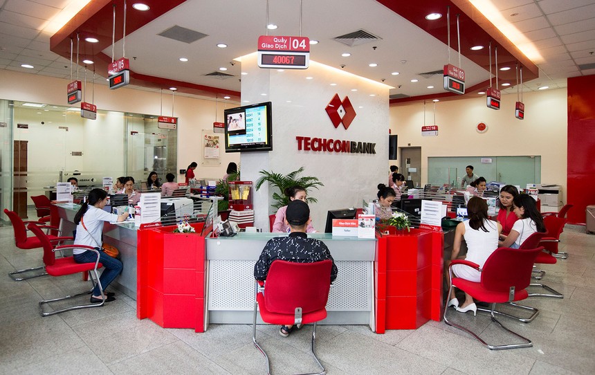 6 tháng đầu năm, Techcombank (TCB) báo lãi kỷ lục 5,7 nghìn tỷ đồng