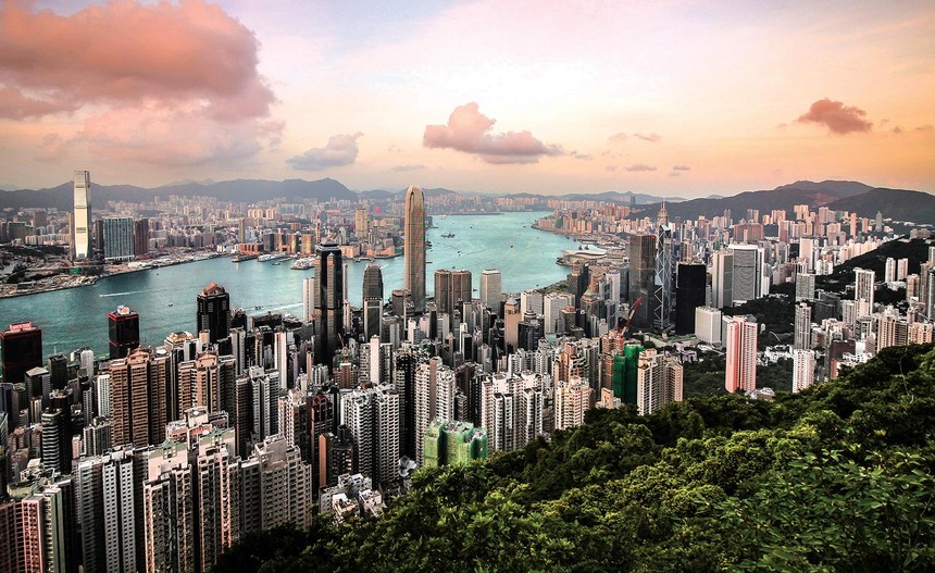 Nhà đầu tư bất động sản Hồng Kông chớp cơ hội từ biến động