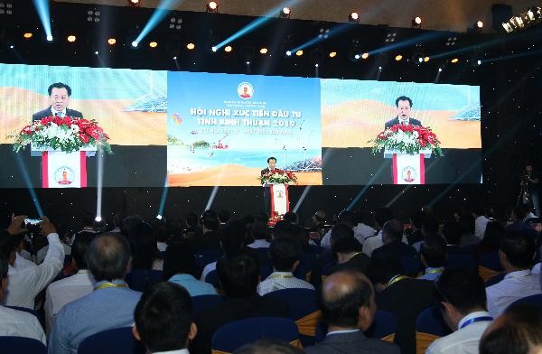 Ông Nguyễn Ngọc Hai, Chủ tịch UBND  tỉnh Bình Thuận phát biểu tại Hội nghị