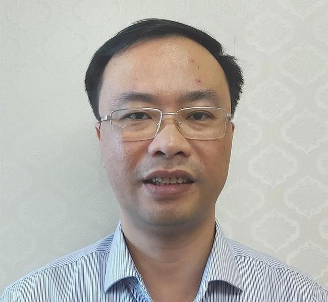 Ông Dương Mạnh Hùng, Vụ trưởng Vụ Hệ thống tài khoản quốc gia (Tổng cục Thống kê, Bộ Kế hoạch và Đầu tư).
