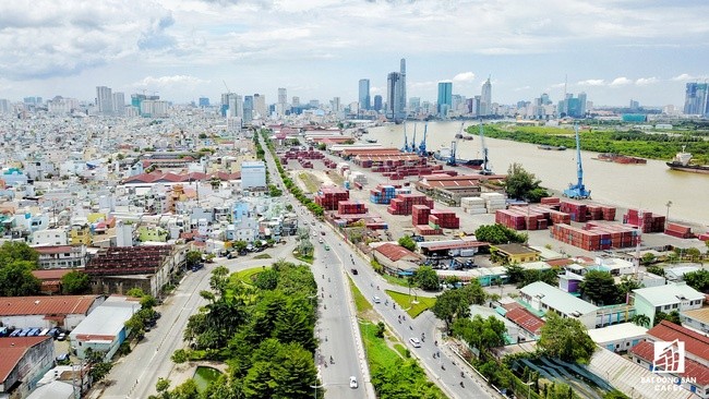 Trước khi CPH, Công ty TNHH MTV cảng Sài Gòn quản lý 2 cơ sở đất tại tỉnh Lâm Đồng, 3 tại Bà Rịa – Vũng Tàu và 15 tại Tp.HCM.