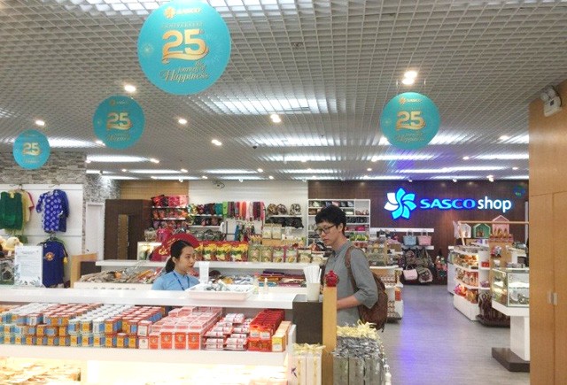 Cửa hàng SASCO Shop bên trong ga quốc tế sân bay Tân Sơn Nhất