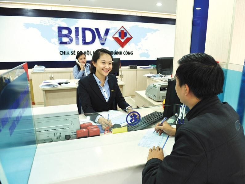 Thu nhập lãi thuần tại BIDV chỉ tăng 3% trong 9 tháng đầu năm 2019, song lãi thuần từ dịch vụ tăng tới 18,7%. Ảnh: Đức Thanh