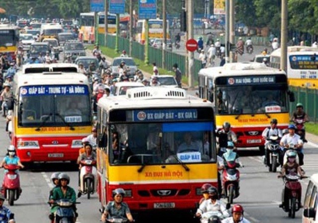 Hà Nội sẽ tăng cường số lượt xe buýt để phục vụ nhu cầu đi lại của nhân dân trong dịp Tết sắp đến