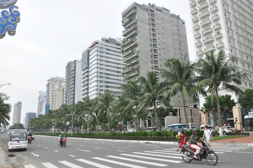 Thành phố Đà Nẵng yêu cầu tăng cường kiểm soát nguồn thải ven biển.