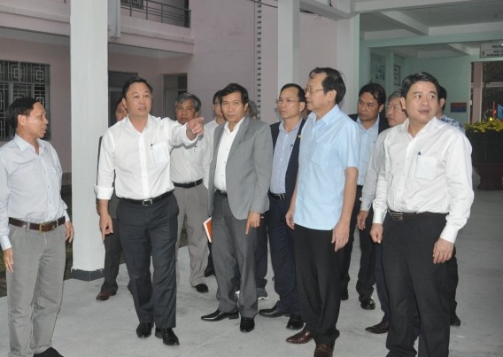 Ông Lê Trí Thanh kiểm tra công tác phòng chống dịch corona tại Hội An.