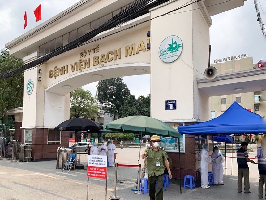 Bệnh viện Bạch Mai được xác định là ổ dịch, Thủ tướng chỉ đạo khẩn trương truy vết, áp dụng ngay các biện pháp phù hợp đối với tất cả các trường hợp có nguy cơ