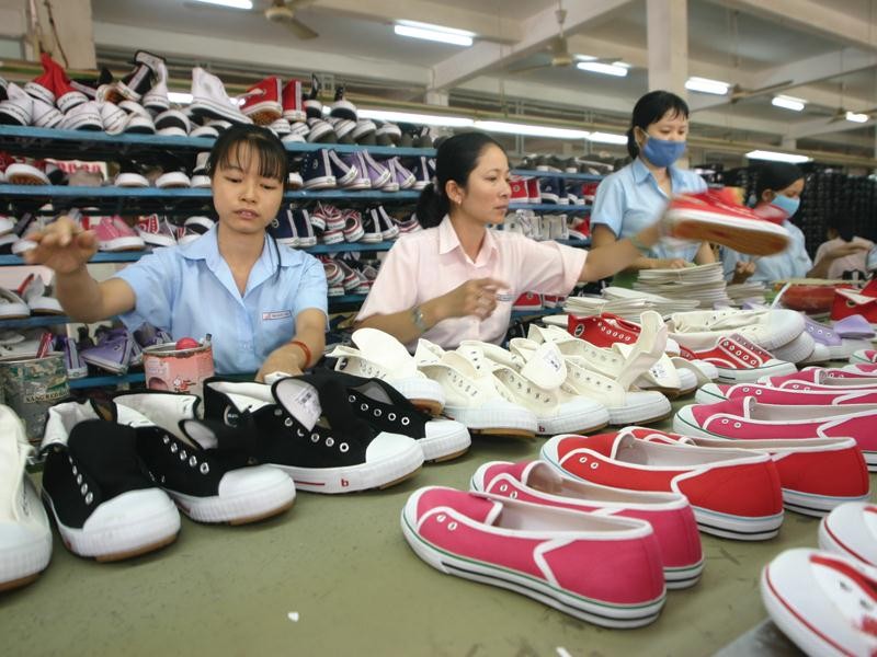 Khó khăn khiến nhiều doanh nghiệp da giày phải thu hẹp sản xuất. Ảnh: Đức Thanh