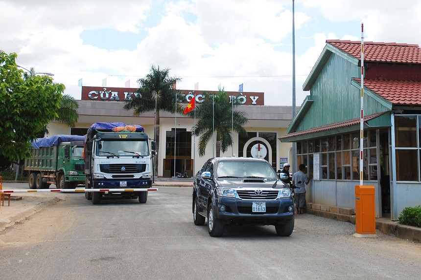 Cửa khẩu quốc tế Bờ Y - điểm khởi đầu của tuyến cao tốc Bờ Y - Ngọc Hồi.