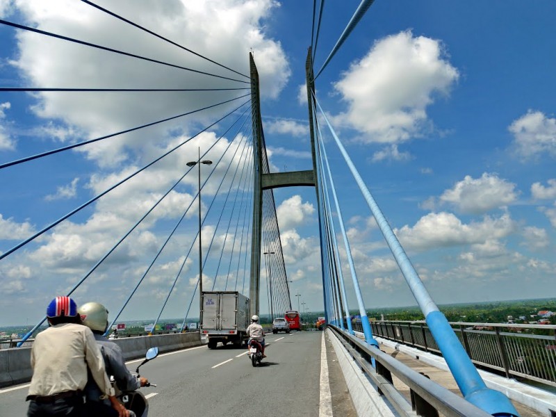 Cầu Mỹ Thuận - công trình do Ban quản lý dự án Mỹ Thuận làm chủ đầu tư trước khi chuyển đổi thành Tổng công ty Đầu tư phát triển và quản lý dự án hạ tầng giao thông Cửu Long vào năm 2011.