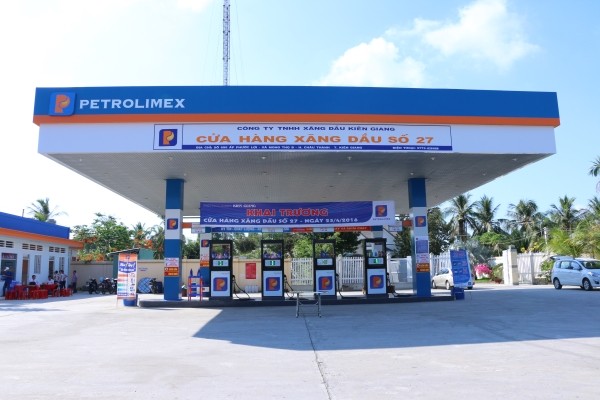 Petrolimex phân phối nhiên liệu điêzen 0,001S-V (EURO5) tại Việt Nam