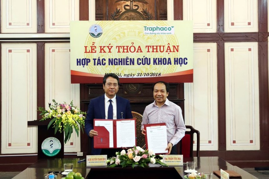 Traphaco hợp tác nghiên cứu khoa học với Đại học Dược Hà Nội