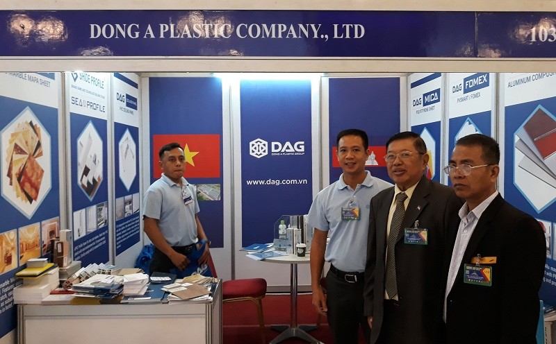 Nhựa Đông Á (DAG) tham dự Triển lãm xây dựng tại Campuchia