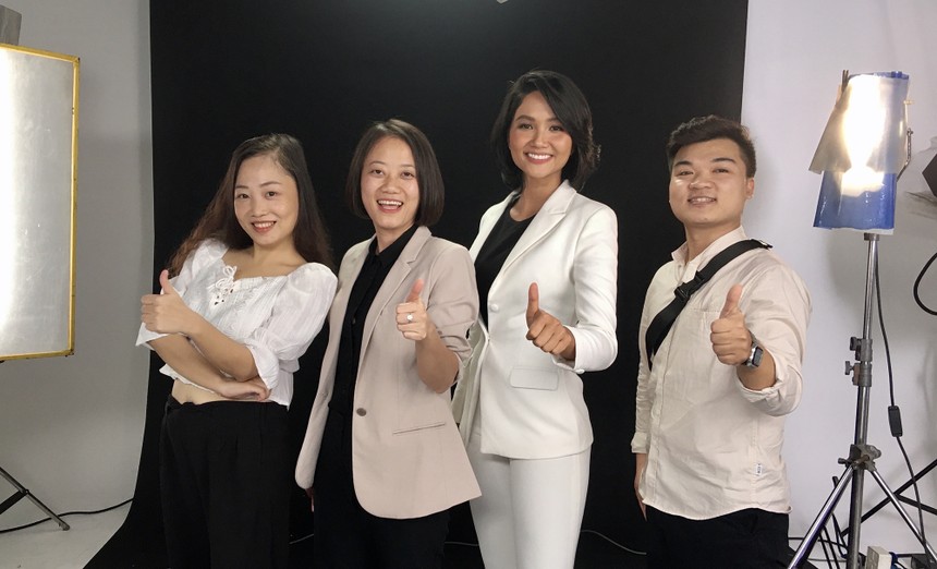 Sự kiện bị hoãn có sự đồng hành của Hoa hậu Hoàn vũ Việt Nam 2017 H’hen Niê.