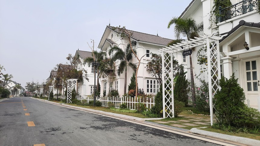 Vườn Vua Resort & Villas đang là điểm đến nghỉ dưỡng yêu thích của nhiều gia đình vào các dịp cuối tuần. Ảnh: Thành Nguyễn.