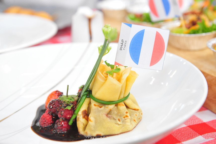 Năm 2010, ẩm thực Pháp đã được UNESCO đưa vào danh sách của di sản văn hóa phi vật thể của thế giới.