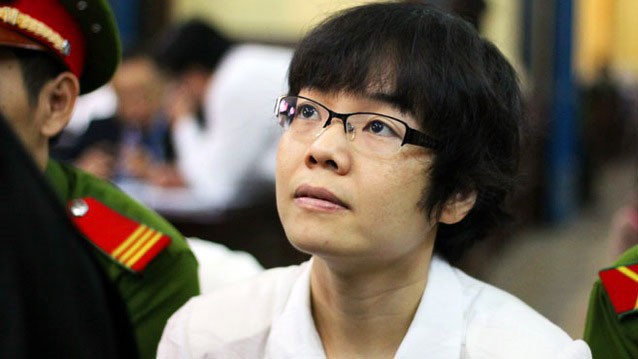 Hoãn phiên tòa xét xử "siêu lừa" Huỳnh Thị Huyền Như