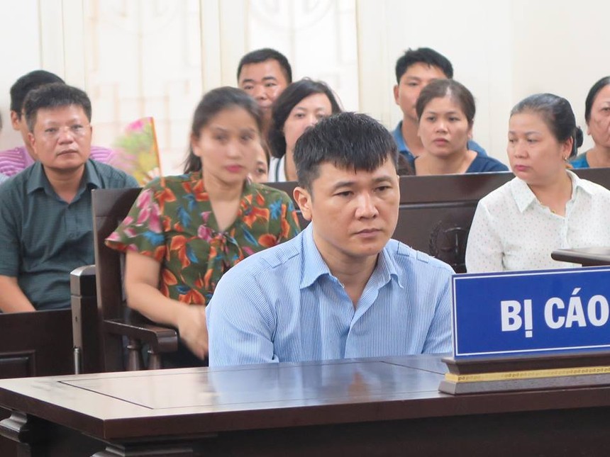 Nguyên Kế toán trưởng Viện Dầu khí Việt Nam nhận lãi ngoài của Oceanbank lĩnh án 18 tháng tù