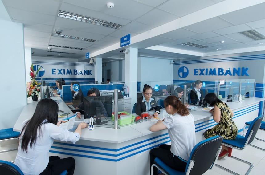 Eximbank khai trương điểm giao dịch chuẩn “Red Kiosk” 